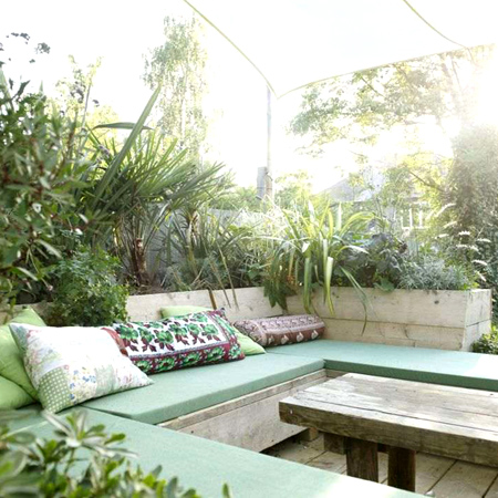 Eclectic style in vintage home 