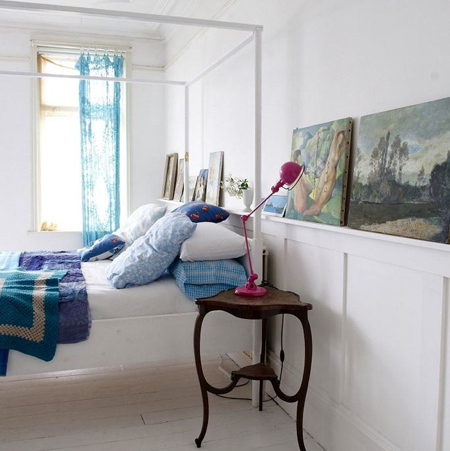 Eclectic style in vintage home 