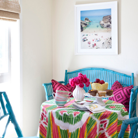 Decorate with pink and blue