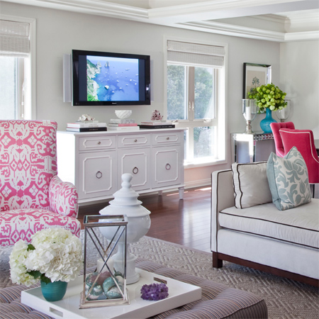 Decorate with pink and blue