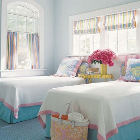 Decorate with pink and blue