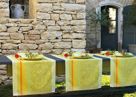 outdoor dining table ideas modern style