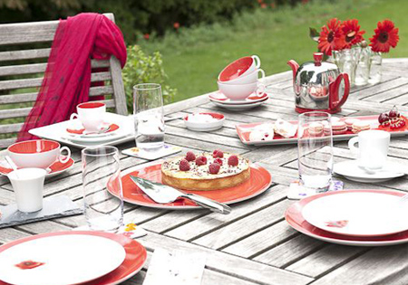 outdoor dining table ideas limewashed table