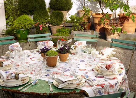 outdoor dining table ideas