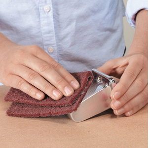 Rust-Oleum transforms hardware, handles and knobs