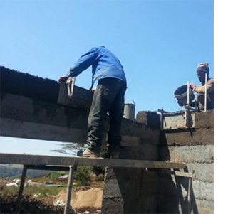 Building with shuttered concrete Kwikblox