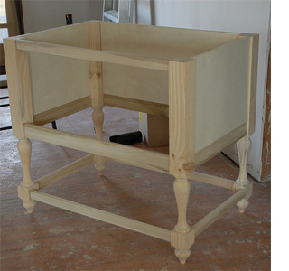 Make a vintage bathroom vanity 