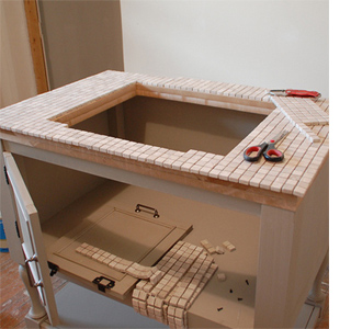 Make a vintage bathroom vanity 