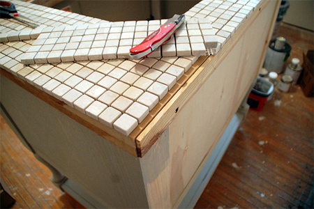 Make a vintage bathroom vanity 