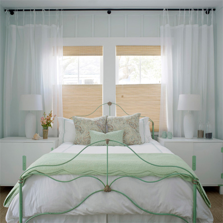 Decorate a holiday or vacation home 