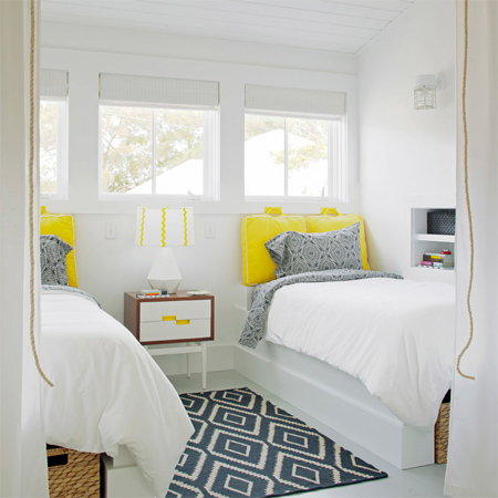 Decorate a holiday or vacation home 