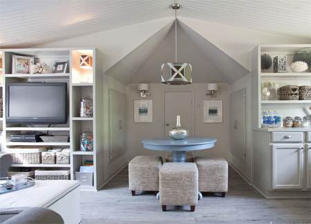 small cramped home studio aparment with lots of style and space