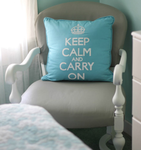 How to paint upholstered furniture 