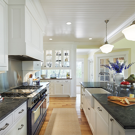White, whether walls and trim or just a few accent pieces, dress any home with timeless elegance