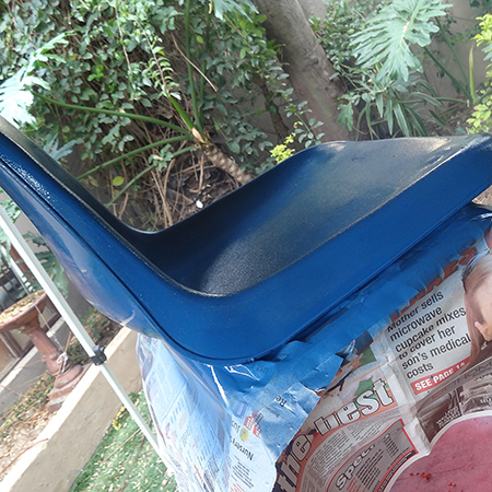 rustoleum universal gloss cobalt blue for plastic steel patio furniture
