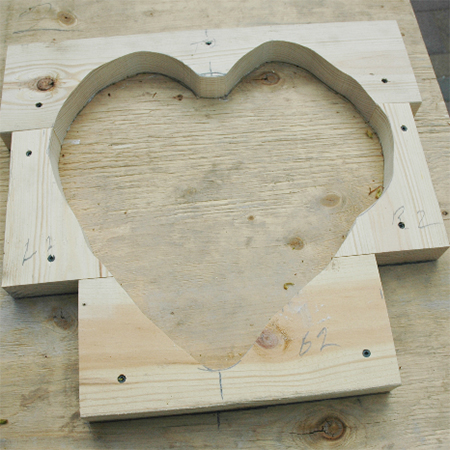 stepping stone leaf mould frame concrete diy