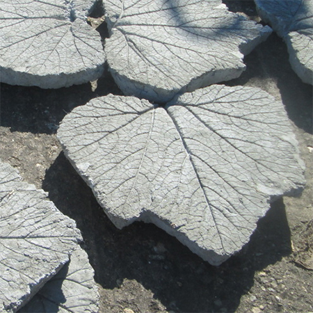 stepping stone mosaic rhubarb leaf design concrete diy