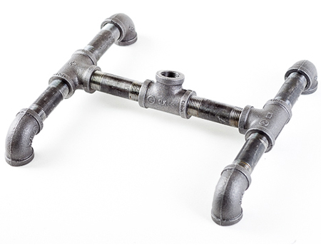 Industrial style table lamp 