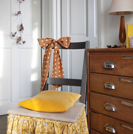 Add the beauty of wood furniture and accessories to a home