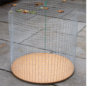 Wire mesh basket for magazines, towels or veggies