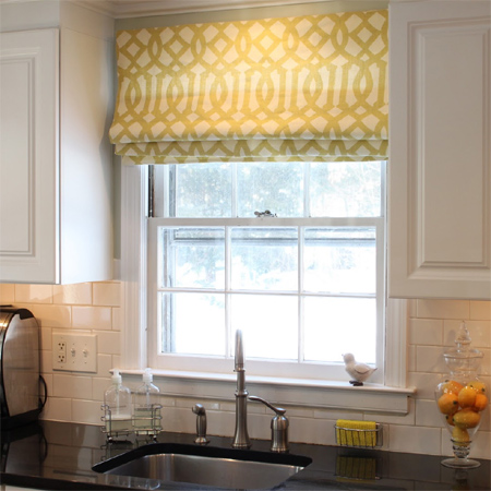 HOME DZINE Craft Ideas | How to paint a roman blind or curtain
