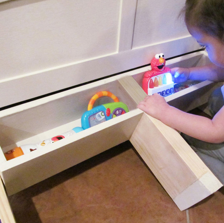 Storage chest or toybox for nursery or bedroom 