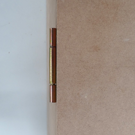 How to mount an overlay hinge