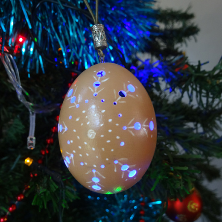 Use a Dremel MultiTool to make Pysanka (lace) eggs 