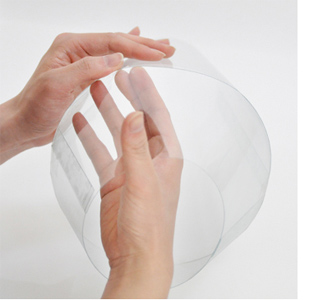 Table lamp from rope and plastic