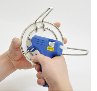 Table lamp from rope and plastic