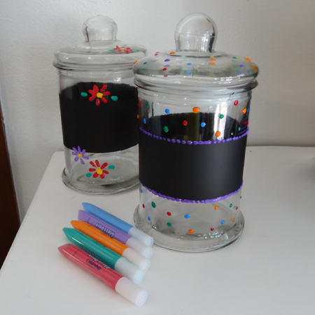 Colourful ideas for a casual eat-in kitchen glass cannisters storage