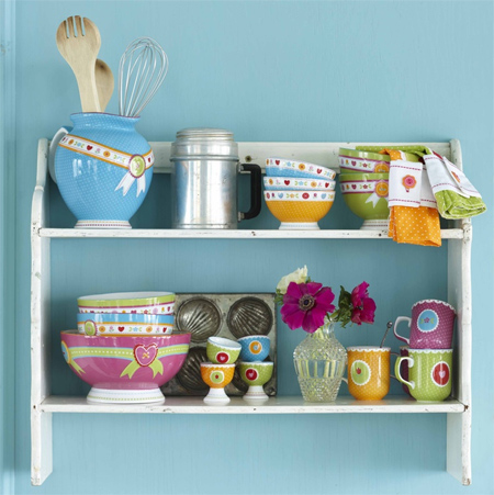 Colourful ideas for a casual eat-in kitchen