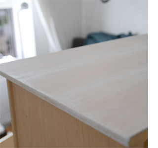 Ideas and instructions for white washed furniture