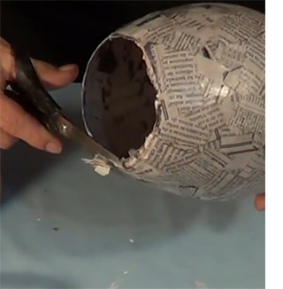 Make these easy paper mache pots