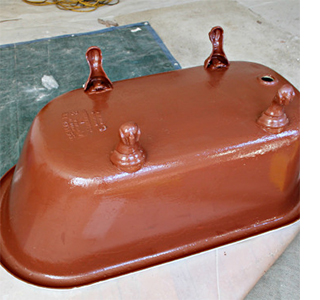 paint restore revamp rusty claw foot bath tub with rust-oleum