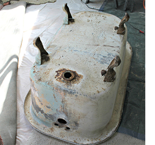 paint restore revamp rusty claw foot bath tub with rust-oleum
