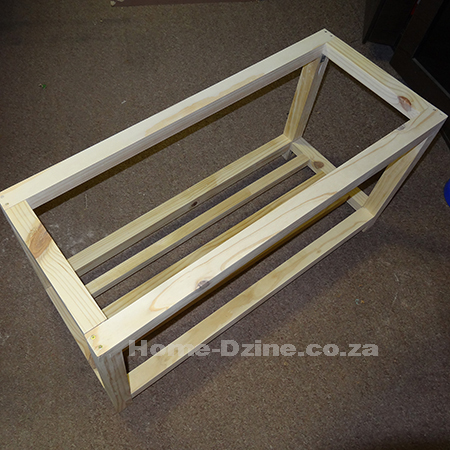 Make a jute or rope bench