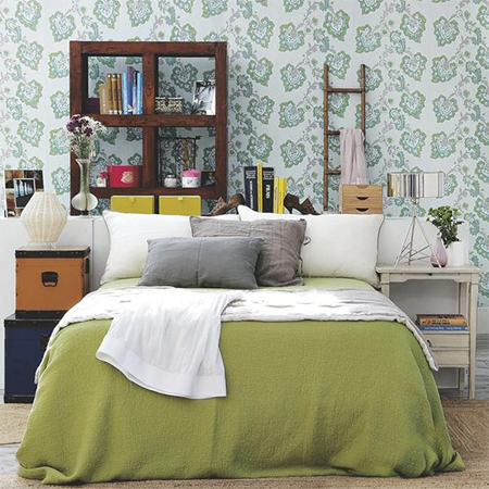 how to decorate warm comfortable cosy bedroom favourite treasures