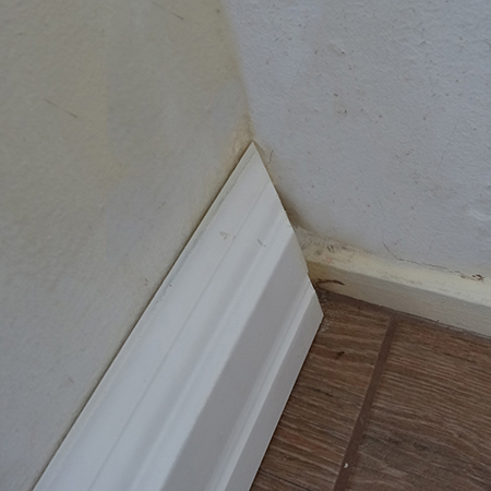 fit over skirtings over the top of existing skirting boards cut 45 degree corners