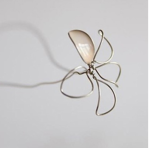 wire flowers with nail polish varnish