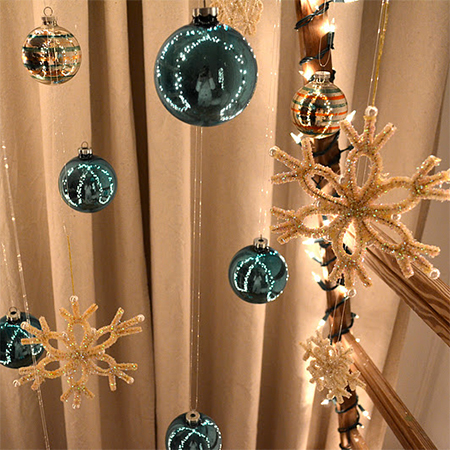 alternative stepladder christmas tree decorating ideas