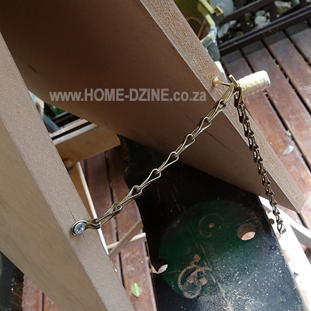 Easy outdoor sun lounger