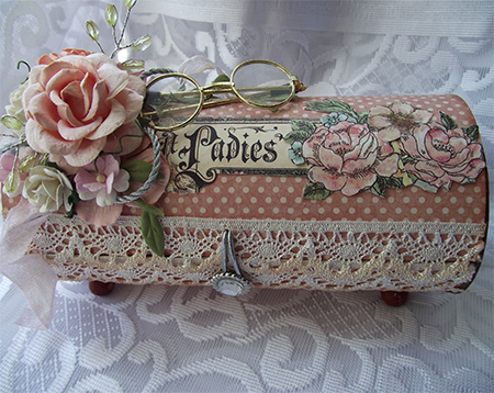 Gift box ideas using pringles container