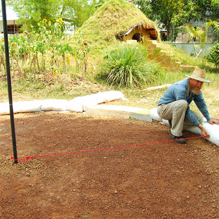 Build an earthbag rondavel