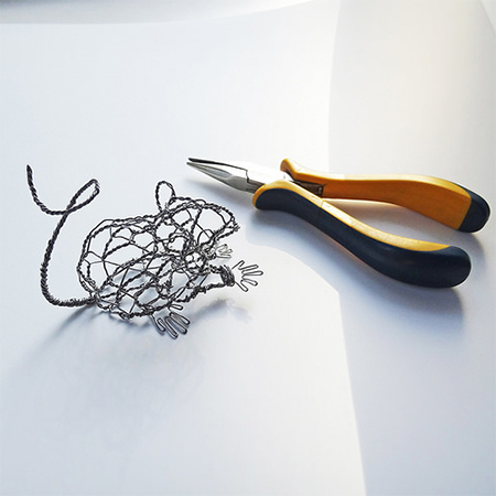 crafty ideas wire mouse sculpture