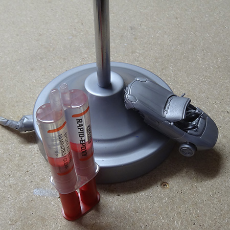 Action figure table lamp