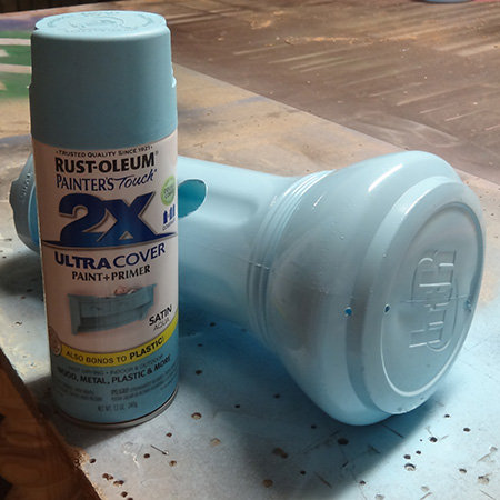 Recycle a pool floater into hanging plant holder spray with rust oleum 2x ultra cover spray paint