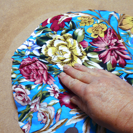 Make your own fabric wrapped chargers