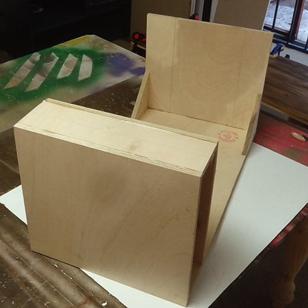 3-in-1 table that is a TV tray, a laptop stand, or a coffee table