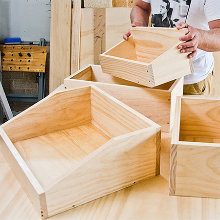 Practical undersink storage drawers